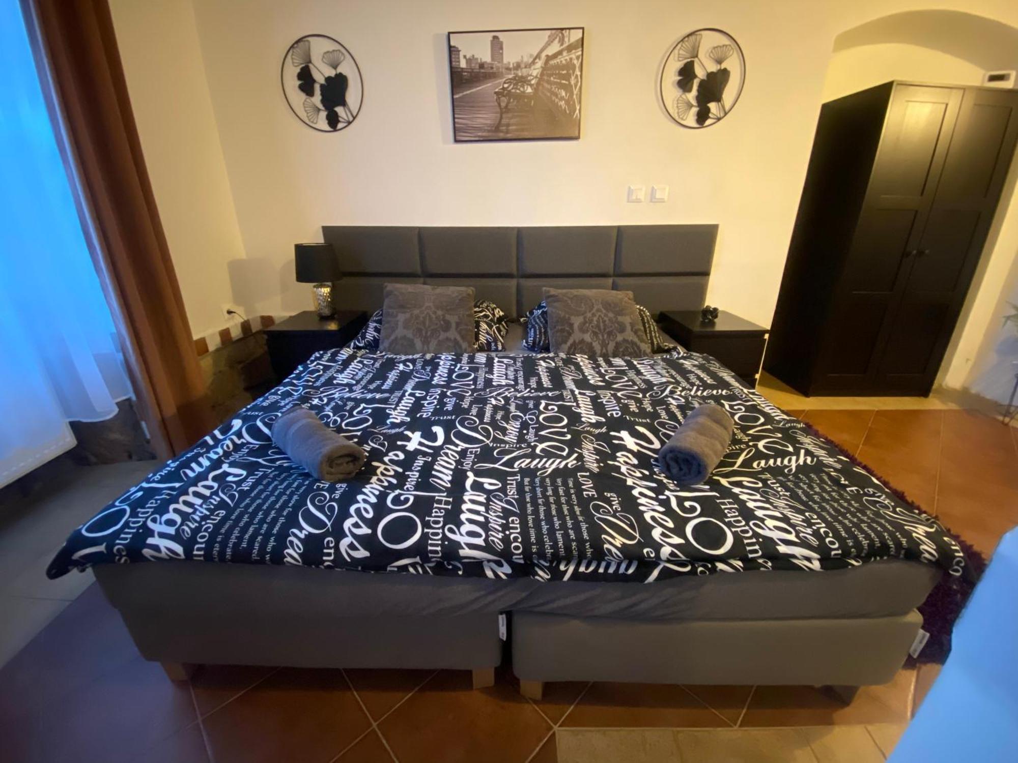 Vila Lucia - Apartman 1 Plzeň Exteriör bild